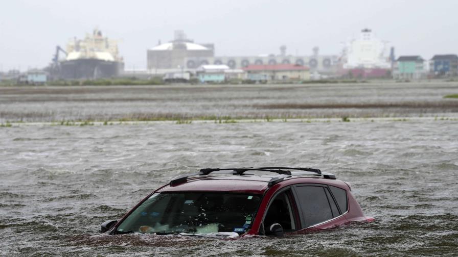 Autoridades esperan que Alberto deje lluvias torrenciales en gran parte de México