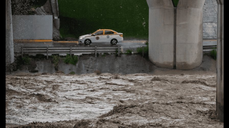 Tormenta Alberto deja 4 muertos, inundaciones y cierre de carreteras en norte de México