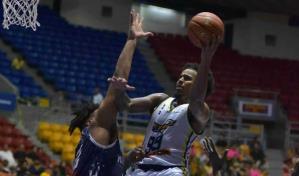 Edwards y Jabari Rice gu&iacute;an primer triunfo de los Metros