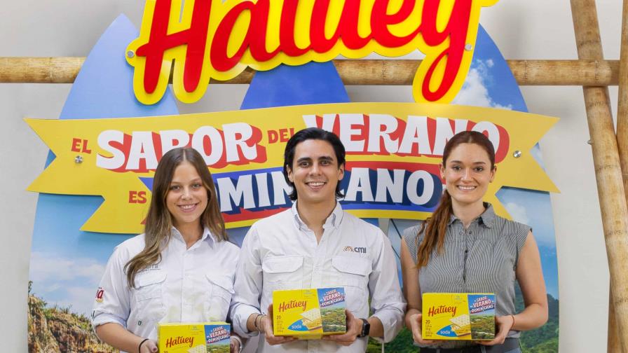 Galletas Hatuey recibe el verano con empaques de temporada