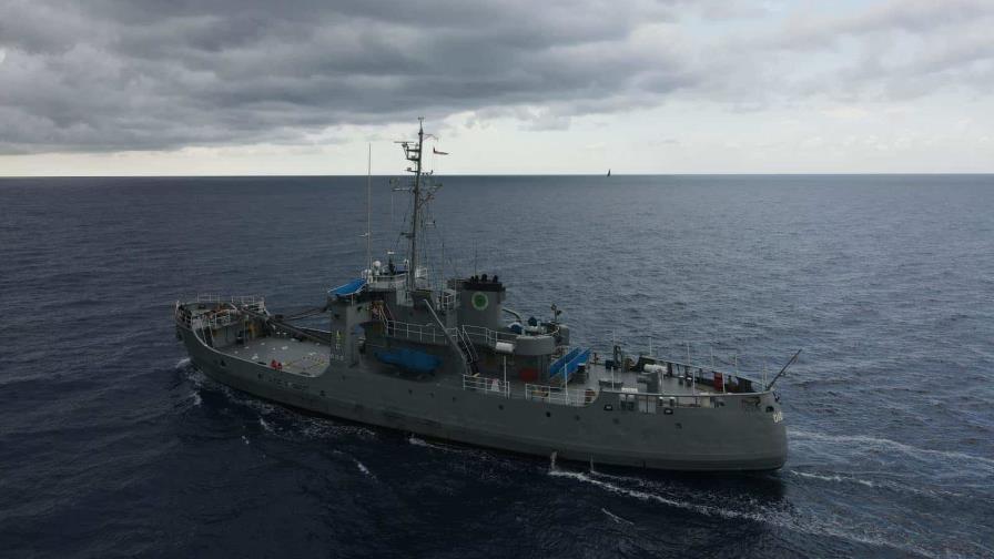 Armada rescata en la costa norte a 17 personas que intentaron viaje ilegal a Puerto Rico