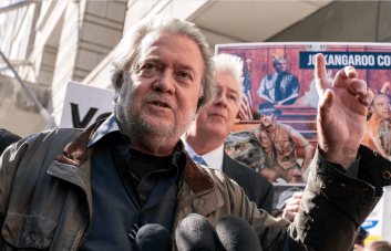 Bannon pide al Supremo de EE.UU. frenar su entrada en prisión mientras apela su sentencia