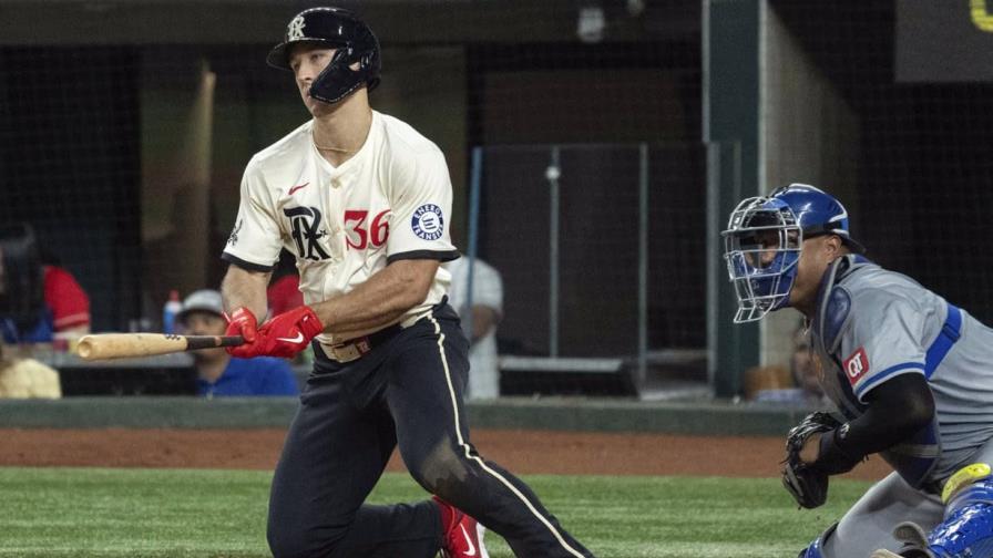 Doble de 3 carreras de Semien guía a Rangers a victoria sobre Reales