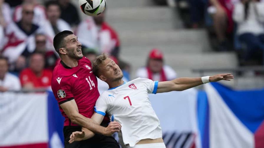 Georgia consigue su primer punto en la Eurocopa con empate 1-1 con República Checa