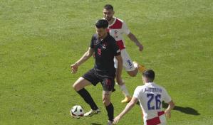 Albania confirma que la UEFA suspendió 2 partidos a Mirlind Daku por corear cánticos nacionalistas