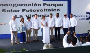 Vicepresidenta inaugura parque fotovoltaico con capacidad para suministrar energía a 20,000 hogares