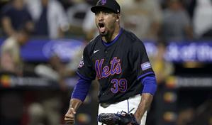 Los Dodgers firman a Edwin D&iacute;az por US$69 millones y tres a&ntilde;os