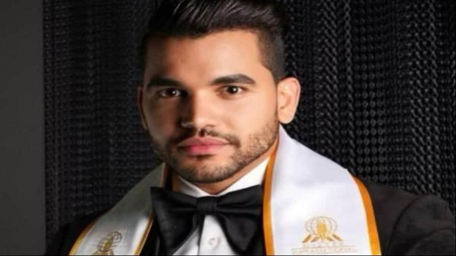 Alan Hierro, el dominicano que representa a USA en el Mister Supranational 2024