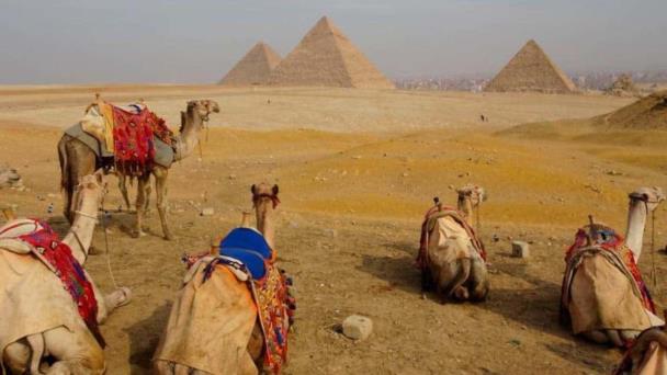 Egipto anuncia el descubrimiento de 33 tumbas antiguas cerca de Asuán