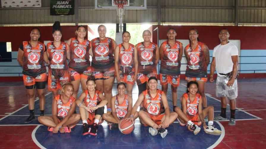 El equipo Yelda Trinidad conquista copa de baloncesto femenino en SFM