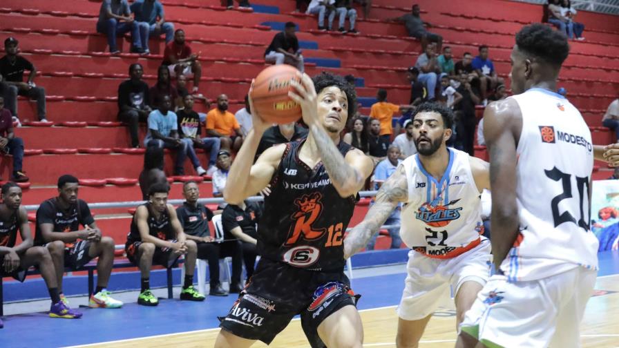 Reales y Leones logran victorias en la LNB