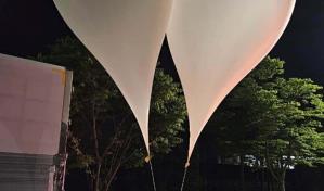 Globos norcoreanos con desechos interrumpen el tráfico aéreo en el Sur durante tres horas