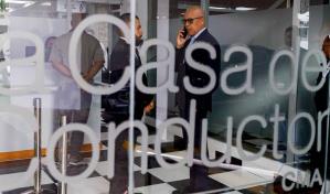 Especialistas dicen que la Casa del Conductor agiliza trámites y cubre deficiencia estatal