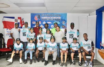 Marte y Severino estarán en ceremonia de béisbol internacional dedicada a Roberto Rojas