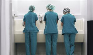 El cirujano general de EE.UU. alerta de una crisis de salud pública por la violencia armada