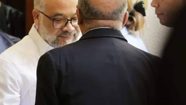 Defensa de imputados en Operación Calamar hace aclaración pública