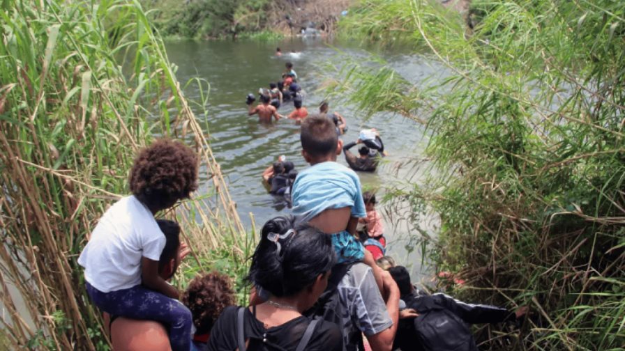 Tribunal ordena a EE.UU. indemnizar a dos niños estadounidenses detenidos en la frontera