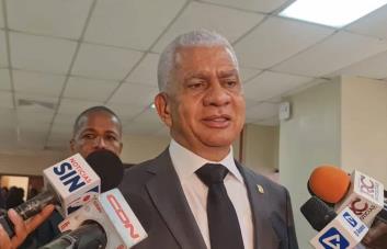 Presidente del Senado favorece tres causales estén en ley especial para no frenar el Código Penal