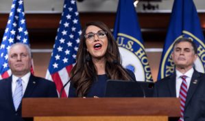 Trumpista rodeada de pol&eacute;mica gana la primaria en Colorado para esca&ntilde;o en el Congreso