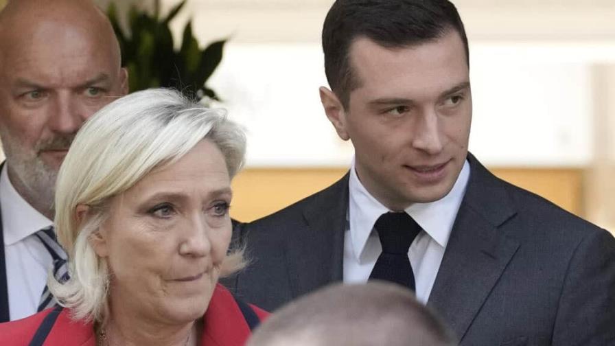 Marine Le Pen advierte que, de ganar, su partido podrá impedir el envío de tropas a Ucrania