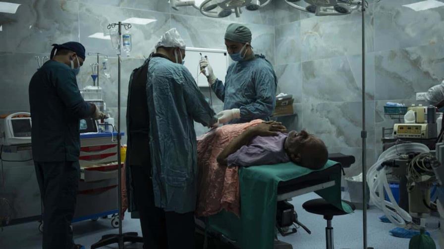 Médicos de EEUU relatan el horror que vieron en Gaza para presionar a su gobierno