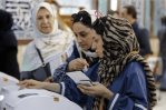 Los iraníes votan por un nuevo presidente entre cuatro candidatos autorizados por el régimen Los iraníes votan por un nuevo presidente entre cuatro candidatos autorizados por el régimen