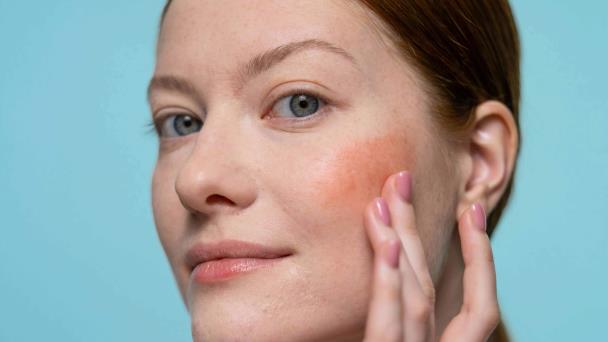Guía de uso del colorete, imprescindible según los maquilladores