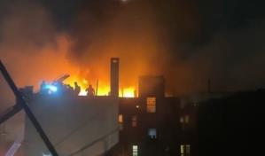 Más de 60 personas quedaron sin hogar tras incendio de edificio en el Bronx