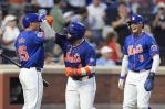Mets maltratan a los lanzadores de Yankees para barrer la serie con paliza de 12-2 Mets maltratan a los lanzadores de Yankees para barrer la serie con paliza de 12-2
