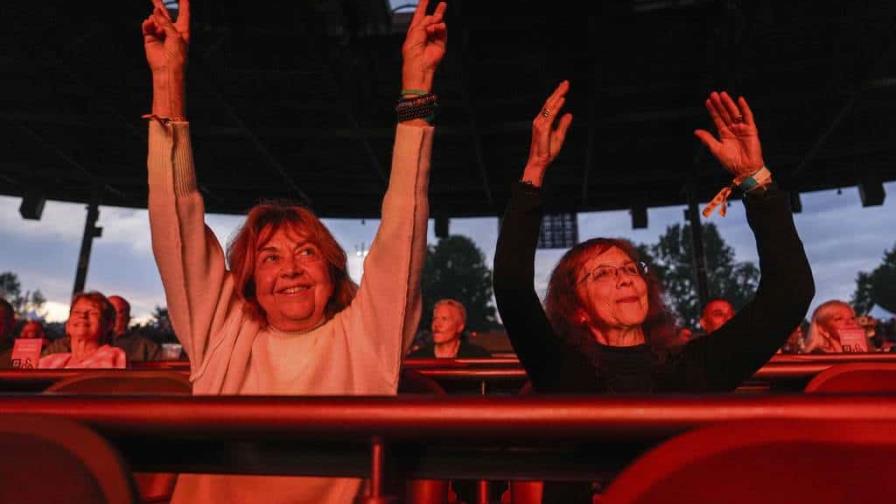 Mujeres regresan a Woodstock después de 55 años para revivir el festival que terminó en tragedia