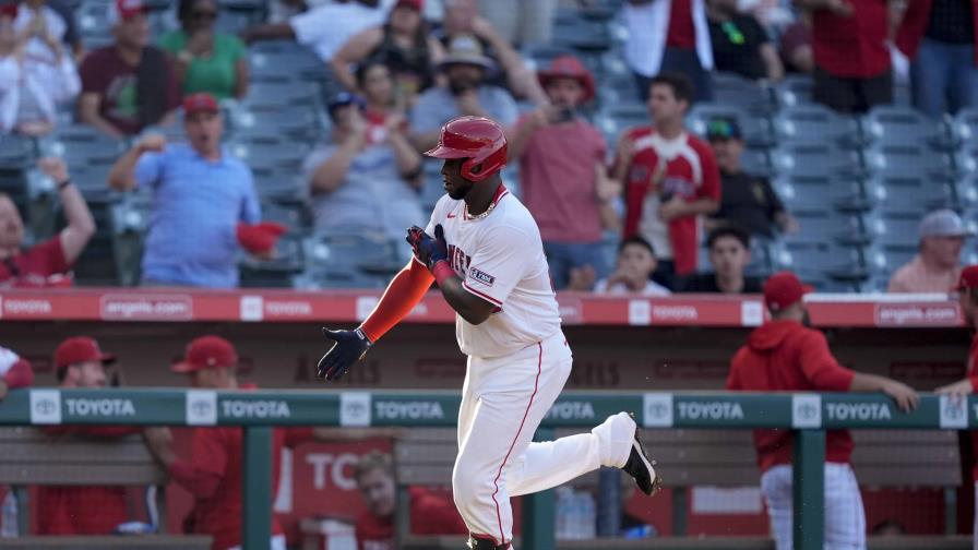 Con buen debut de Daniel y jonrón del recién activado Miguel Sanó, Angelinos blanquean 5-0 a Tigres