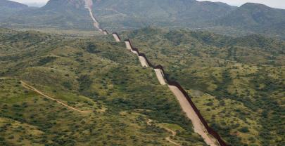 Hallan 73 cad&aacute;veres de migrantes en el desierto de Arizona en lo que va de 2026