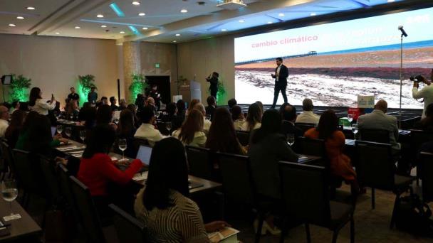 Entidades públicas y privadas impulsan colaboración para un futuro más sostenible