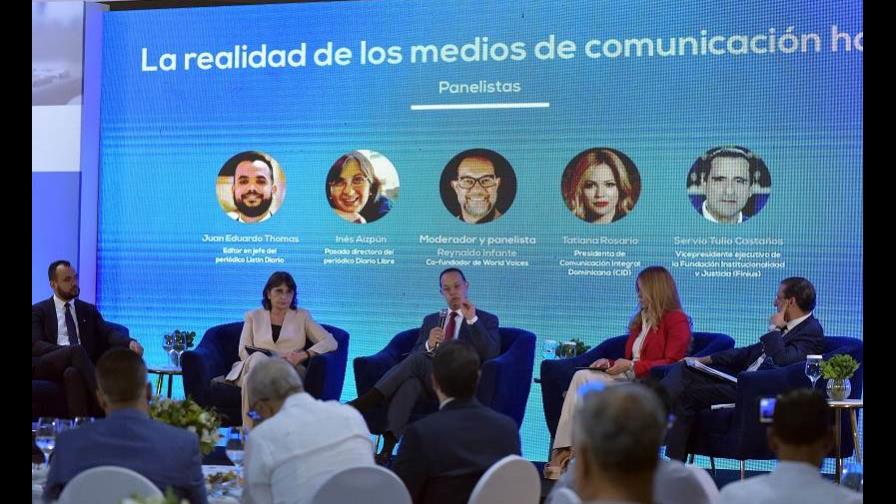 Asociación Cibao auspicia panel sobre: "la realidad de los medios de comunicación hoy"