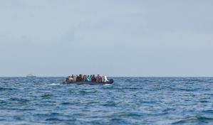 Un grupo de 40 migrantes logra desembarcar en aguas al noroeste de Puerto Rico