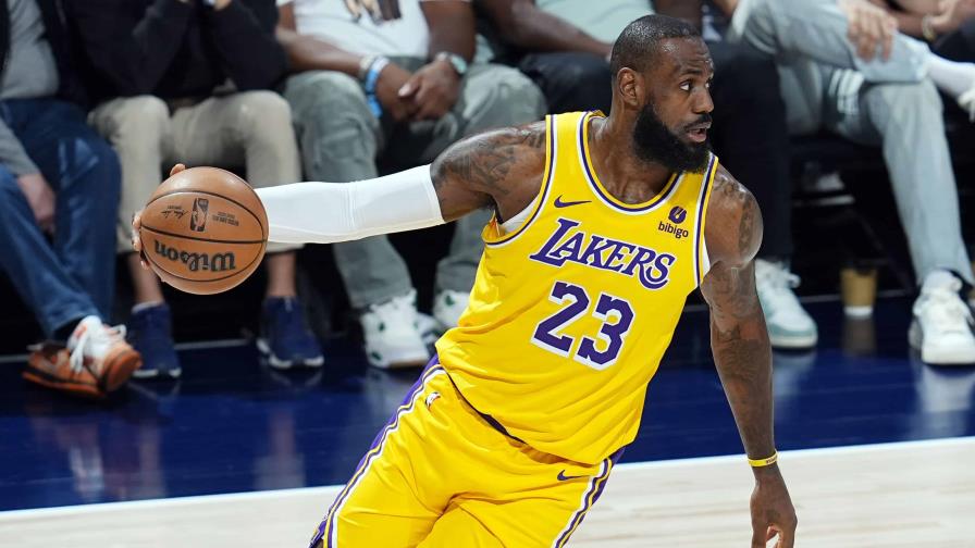 LeBron James se queda con los Lakers y firmará nuevo contrato, según fuente AP