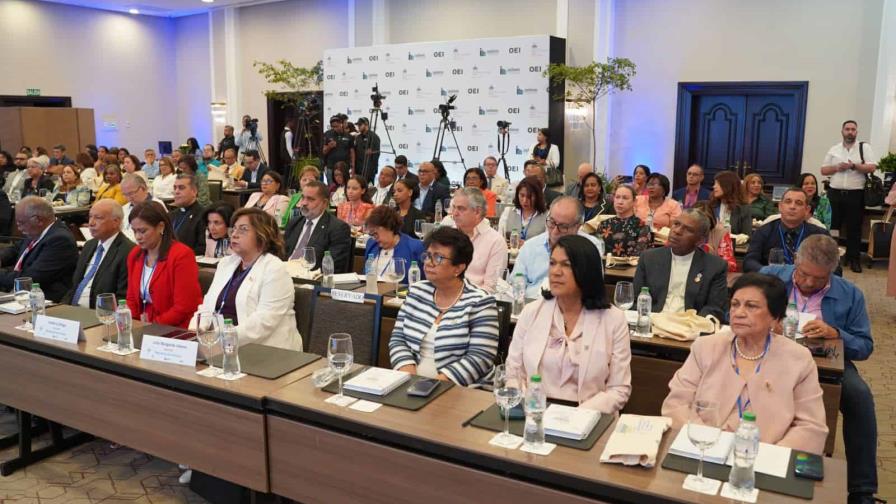 Foro iberoamericano reafirma compromiso con la eficacia profesional de los maestros