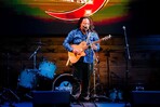 Alex Buena Junta triunfa en Nashville: gana mejor M&uacute;sica Tropical en los Premios Talento Latino 2024