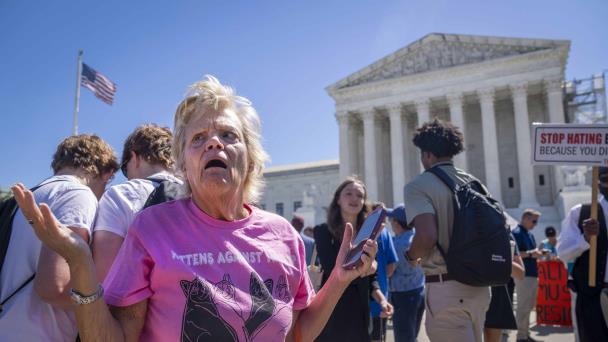 Corte Suprema falla que los expresidentes tienen amplia inmunidad, en caso relacionado con Trump