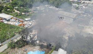 Se registra incendio en f&aacute;brica de la Autopista Duarte