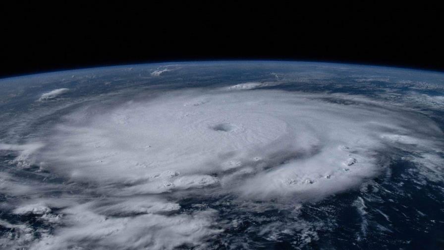 COE eleva a 21 las demarcaciones en alerta amarilla y verde por el huracán Beryl