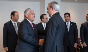 Abinader se reúne con nuevo presidente panameño, José Raúl Mulino Quintero