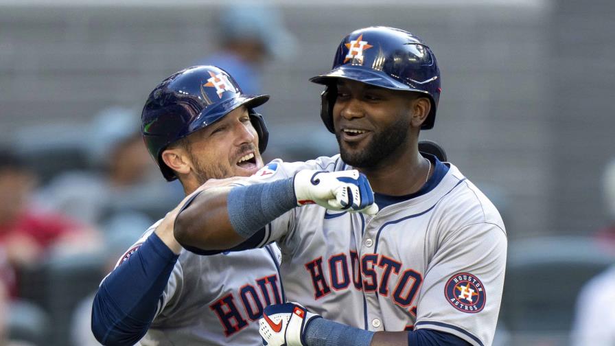 Astros ganan 10mo juego de sus últimos 11 al superar a los Azulejos