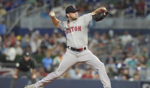 Crawford lanza 6 innings s&oacute;lidos por Medias Rojas, que doblegan 8-3 a Marlins