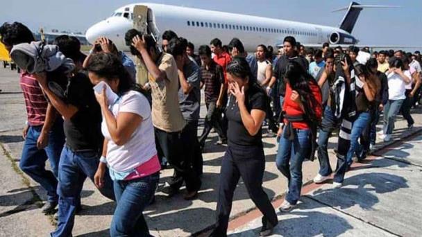Republicanos aprueban programa electoral que incluye la mayor deportación de la historia