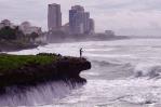 Oleaje en calma en costas del Malecón de Santo Domingo a horas de que Beryl cruce al sur de RD Oleaje en calma en costas del Malecón de Santo Domingo a horas de que Beryl cruce al sur de RD