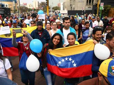 Perú exige pasaporte y visa a venezolanos