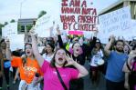 Entregan suficientes firmas en Arizona y Nebraska para llevar el tema del aborto a referendo Entregan suficientes firmas en Arizona y Nebraska para llevar el tema del aborto a referendo