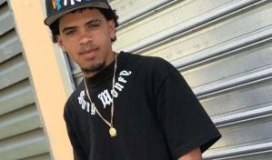 Hallan el cadáver de un joven con heridas de bala en carretera de Santiago