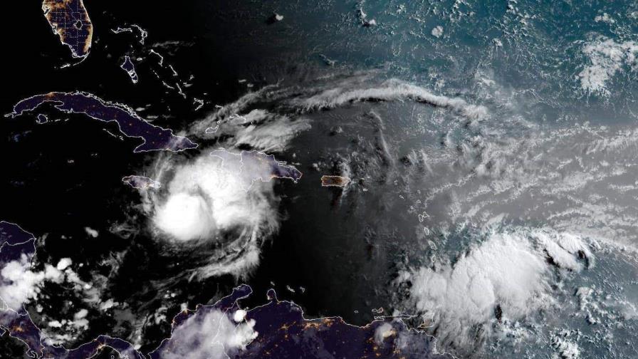 Declaran alerta preventiva en todo Honduras por el huracán Beryl